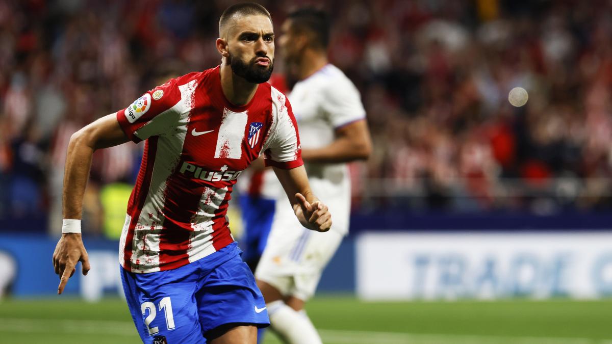 Atlético de Madrid Yannick Carrasco ofrecido al Manchester United