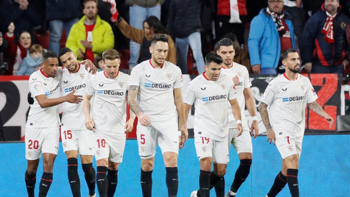 El Sevilla Manda Una Pieza Al Tenerife