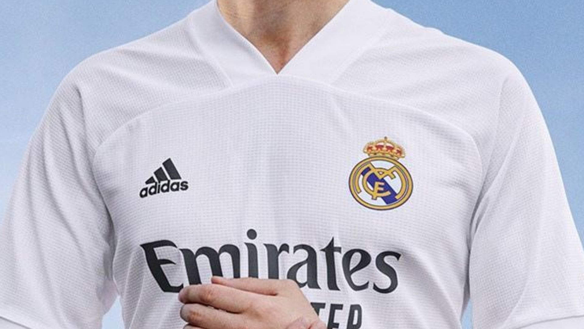 telar Th Bibliografía La nueva camiseta del Real Madrid 2020-2021, al descubierto