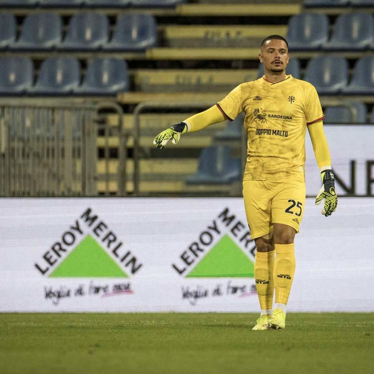 Serie B (Italia) 2024-25 - Wikipedia, la enciclopedia libre, image size:1200x1200