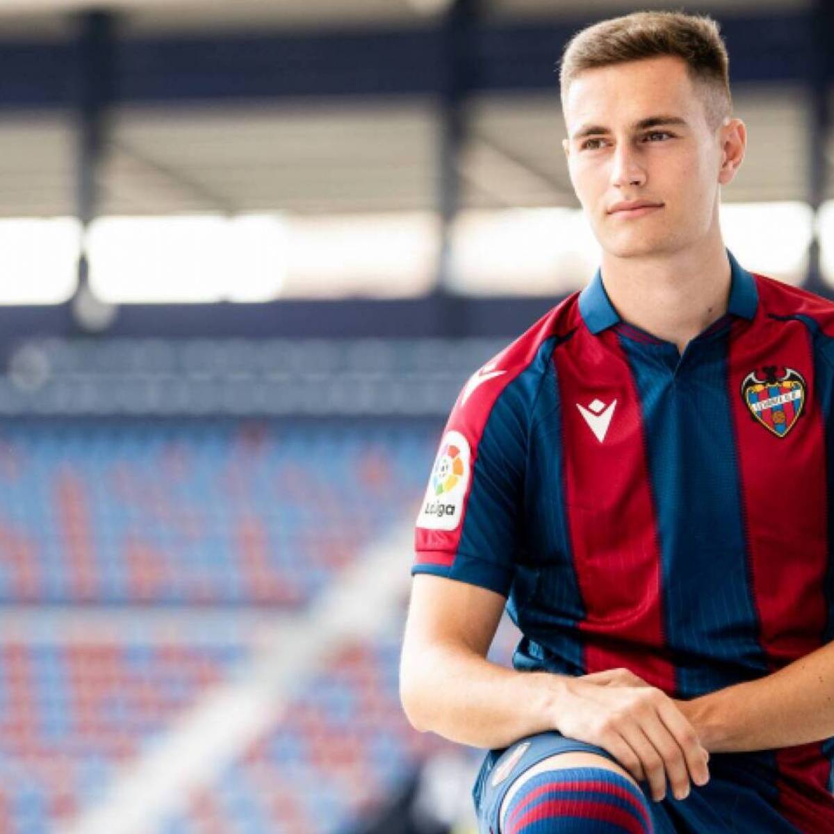 El Levante Presenta La Equipacion Local Y Visitante