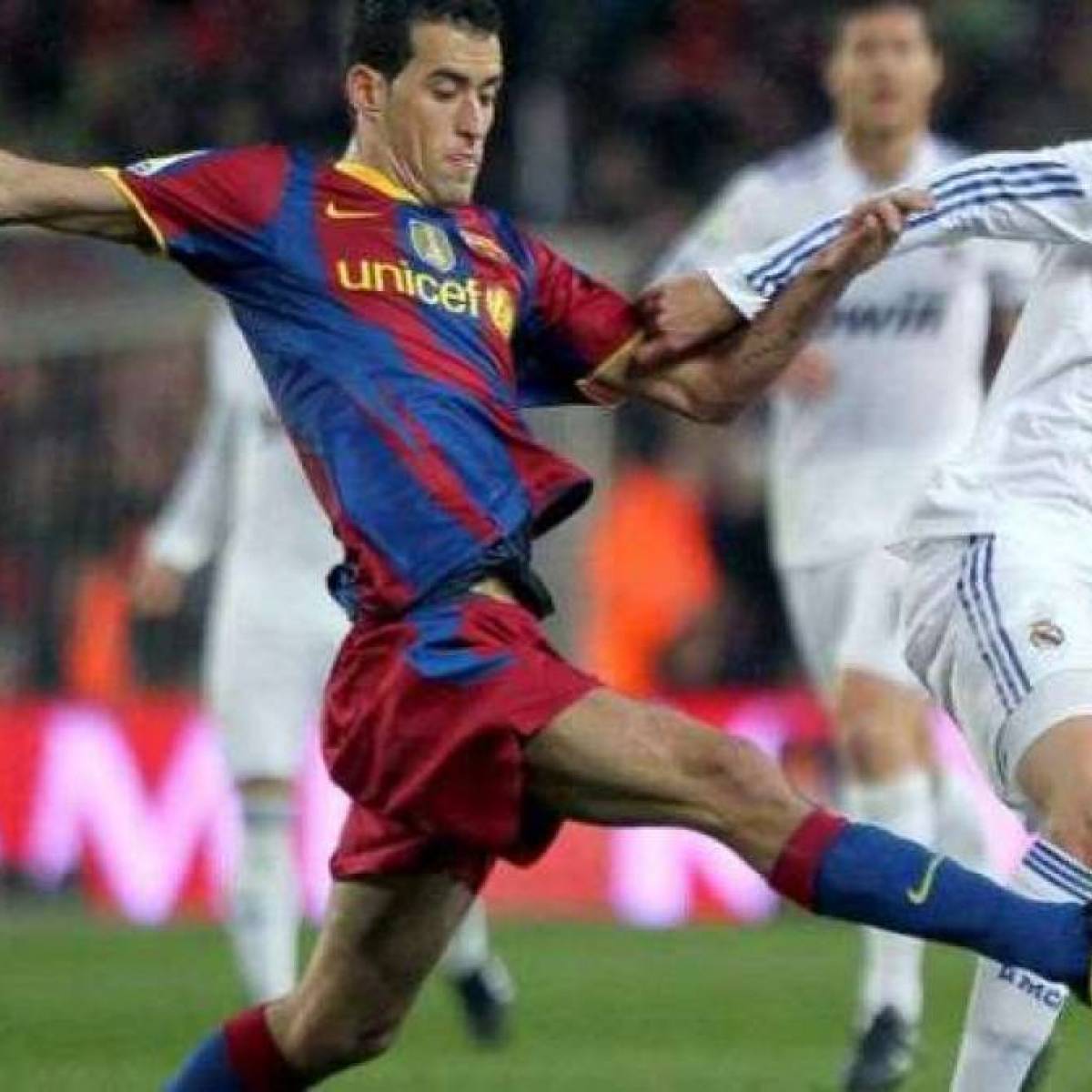 Sergio Busquets football render - FootyRenders, image size:1200x1200