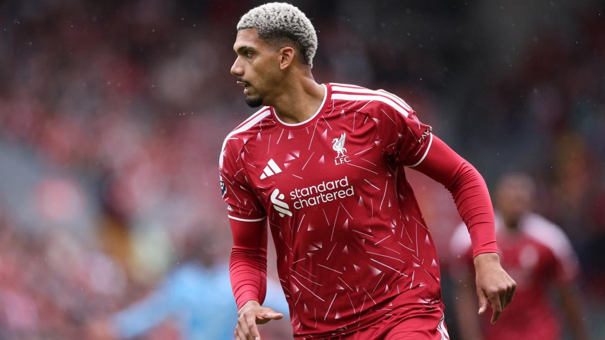 Photo: Fichajes.com Ronald Araujo faces €55M Liverpool purchase option decision