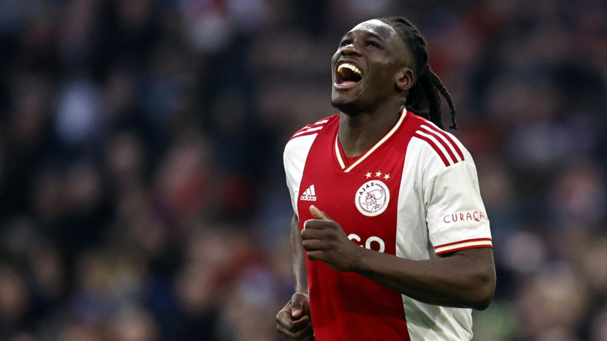 El Inter de Milán apunta a Calvin Bassey como refuerzo clave