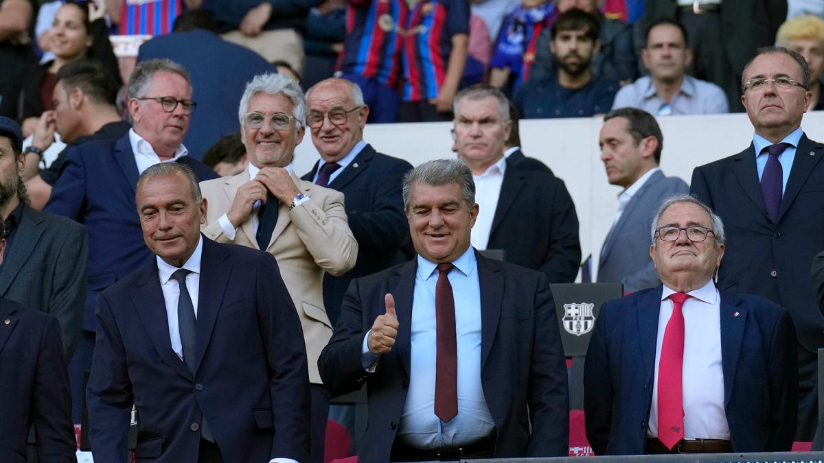 FC Barcelona Joan Soler da largas sobre el mercado