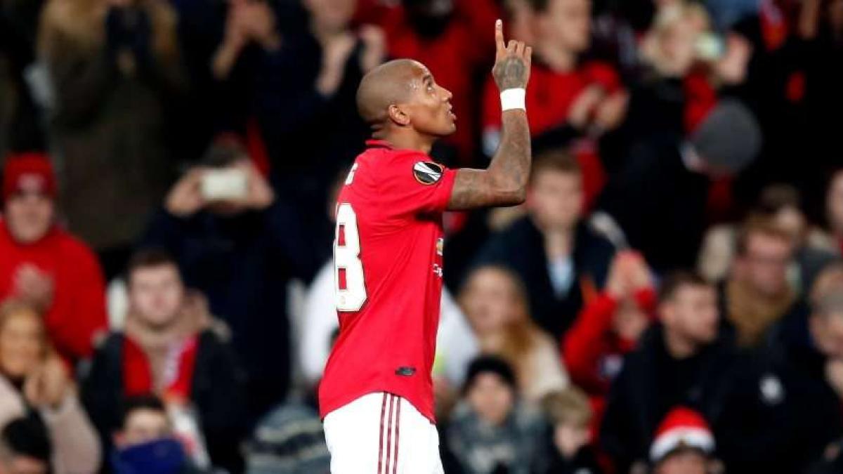 Oficial Ashley Young Firma Con El Inter De Milan