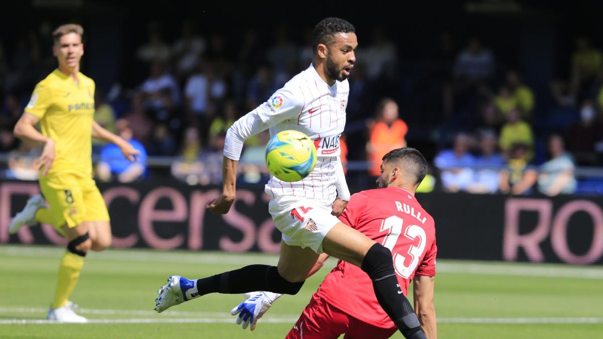 Youssef En-Nesyri defines his intentions at Sevilla