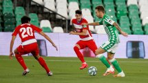 El Real Betis valora la venta de un delantero