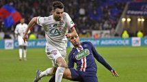 El PSG pasa al ataque por Léo Dubois