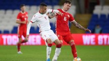 El Tottenham ficha a Joe Rodon
