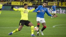 El Borussia Dortmund pretende hacer caja con Manuel Akanji