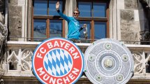 Manuel Neuer amplia su lazo con el Bayern Múnich