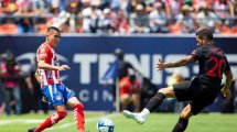 El Atlético de Madrid vence en México con sufrimiento