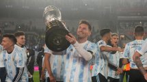 Maxi Rodríguez alude al futuro de Lionel Messi