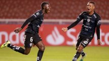 Moisés Caicedo se aleja del Manchester United
