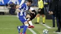 El Deportivo Alavés encauza la renovación de un zaguero