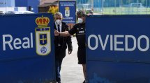 El Real Oviedo pesca en el Arsenal