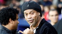 Ronaldinho apuesta por la continuidad de Leo Messi en el FC Barcelona
