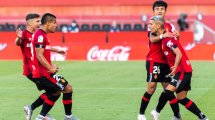 El Deportivo Alavés se hace con Salva Sevilla