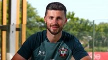 Shane Long renueva con el Southampton