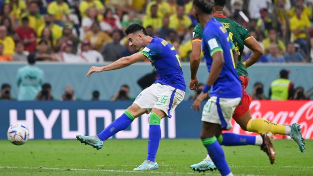 Gabriel Martinelli avec le Brésil contre le Cameroun au Mondial 2022