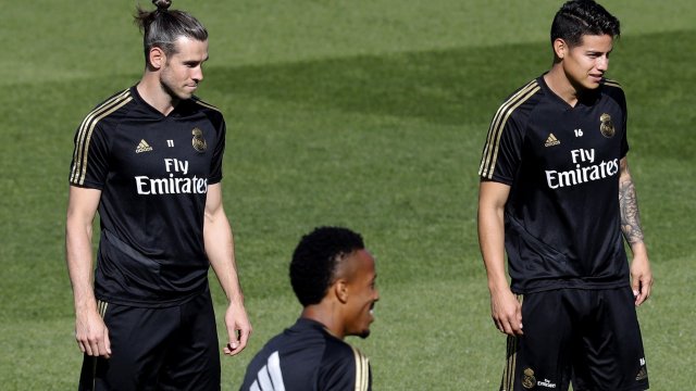 Bale y James no mantienen la mejor relación con Zinedine Zidane