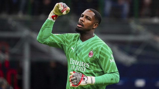 Mike Maignan con el AC Milan