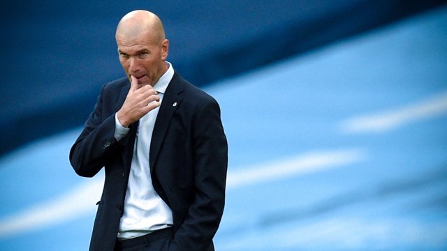 Zinedine Zidane 1920 2