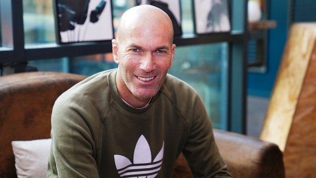 Zinedine Zidane se encuentra actualmente sin equipo