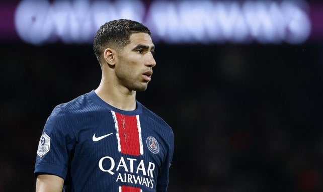 Achraf Hakimi con el PSG