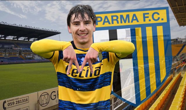 Adrián Bernabé, con la elástica del Parma