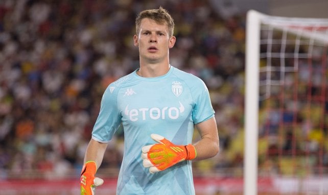 Alexander Nübel, con el AS Monaco