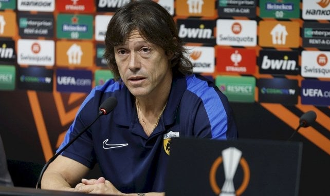 Matías Almeyda con el AEK de Atenas