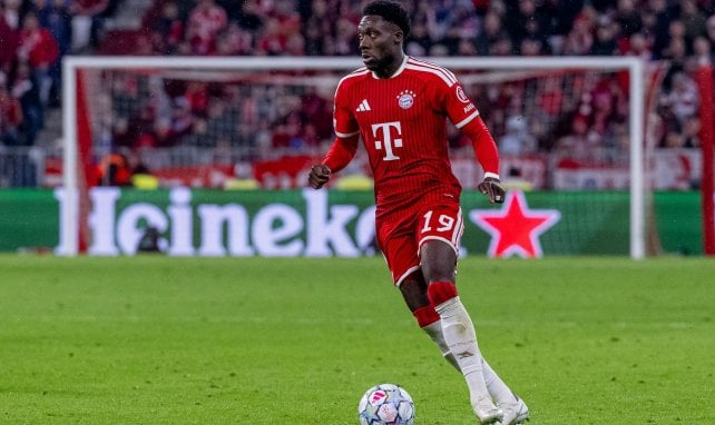 El giro radical de Alphonso Davies