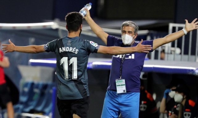 Andrés Martín celebra con el Rayo Vallecano