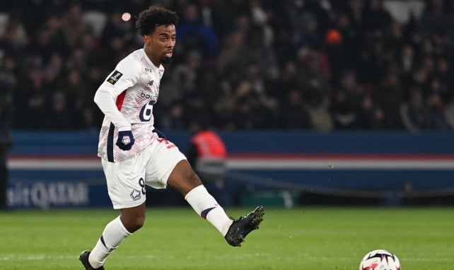 Angel Gomes con el Lille
