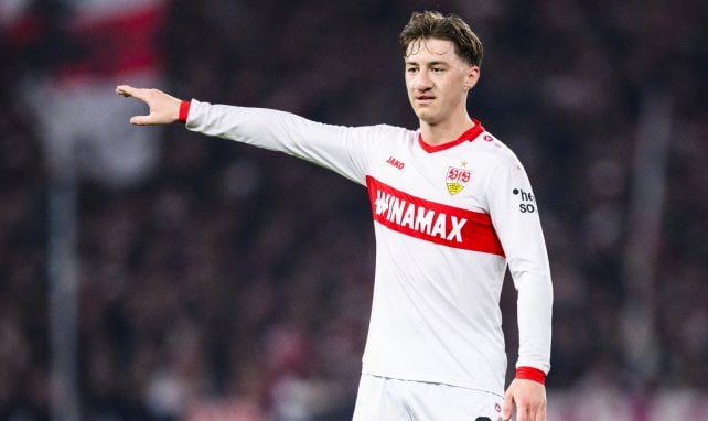 ¿Angelo Stiller, rumbo a la Premier League?