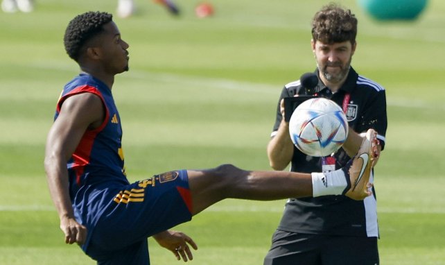 Ansu Fati jugando para el Barça