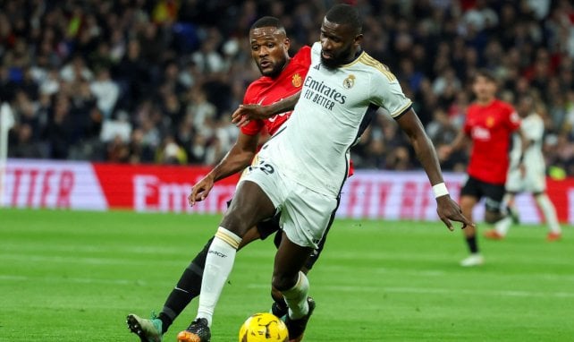 Antonio Rüdiger ante Cyle Larin