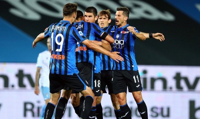 El Atalanta celebra un gol de Ruslan Malinovskiy