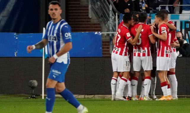 Liga | El Athletic Club sigue de dulce y somete al Deportivo Alavés