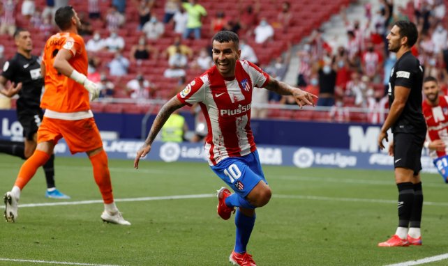 Ángel Correa festeja su diana con el Atlético de Madrid