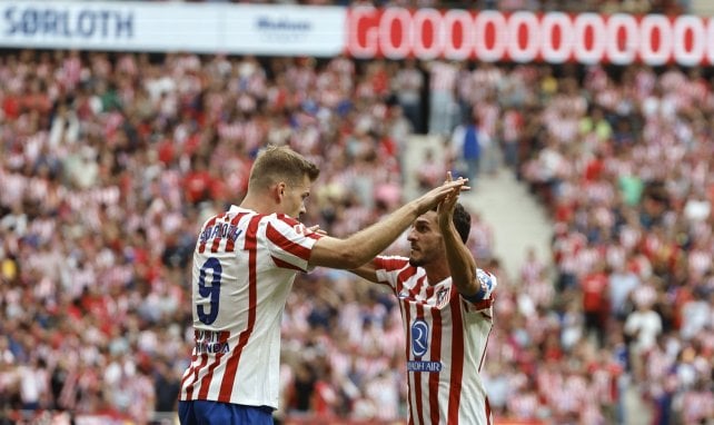 Koke y Alexander Sörloth con el Atleti