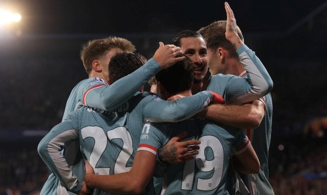 Los jugadores del Atlético de Madrid celebran un gol