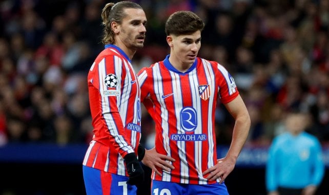 Antoine Griezmann y Julián Álvarez