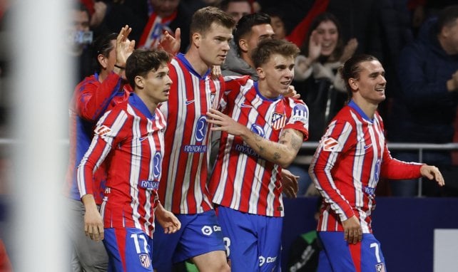 Los jugadores del Atlético de Madrid celebran un gol