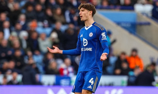 Una vía de 12 M€ para la zaga del Manchester United