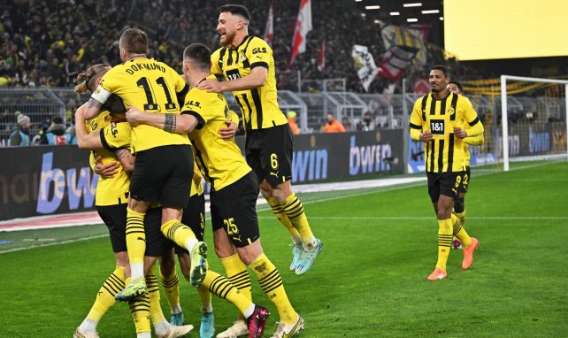 El Borussia Dortmund celebra uno de sus goles