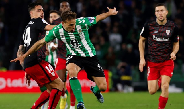 Sergio Canales ante Dani García