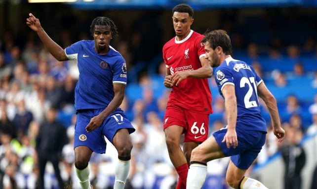 Carney Chukwuemeka con el Chelsea